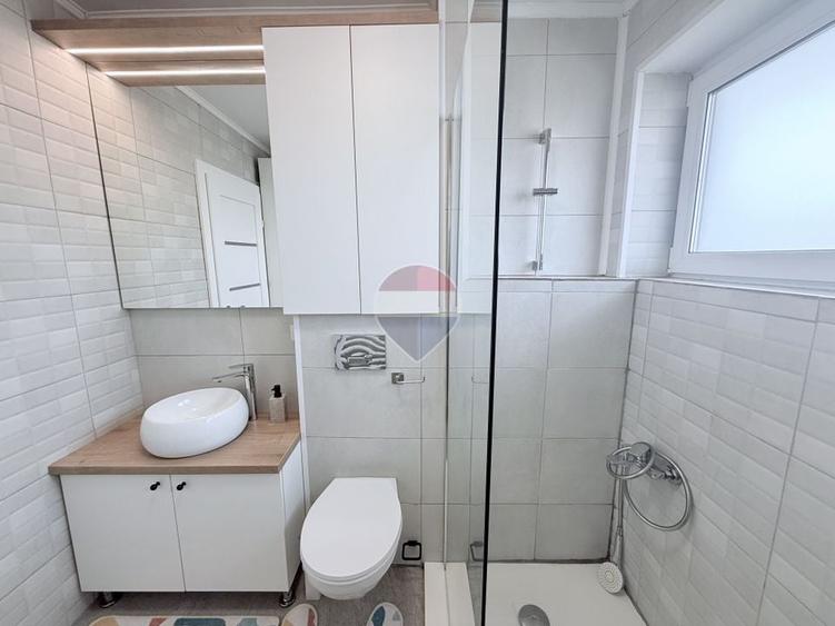 Apartament cu 2 camere semidecomandat, mobilat în Dâmbul Rotund