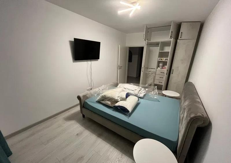 Apartament cu 3 camere decomandat, mobilat în Avantgarden