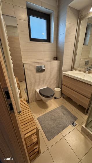 Casă cu 4 camere cu Teren 350 Mp în Central