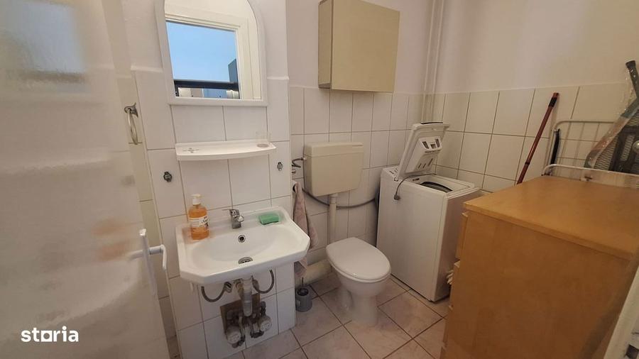 Apartament cu 2 camere decomandat în Elisabetin