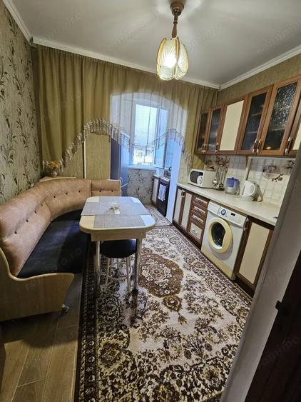 Apartament cu 2 camere decomandat în Gara de Nord