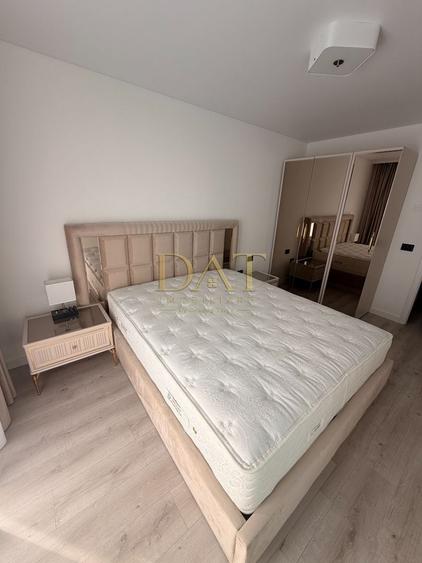 Apartament cu 3 camere în Zorilor