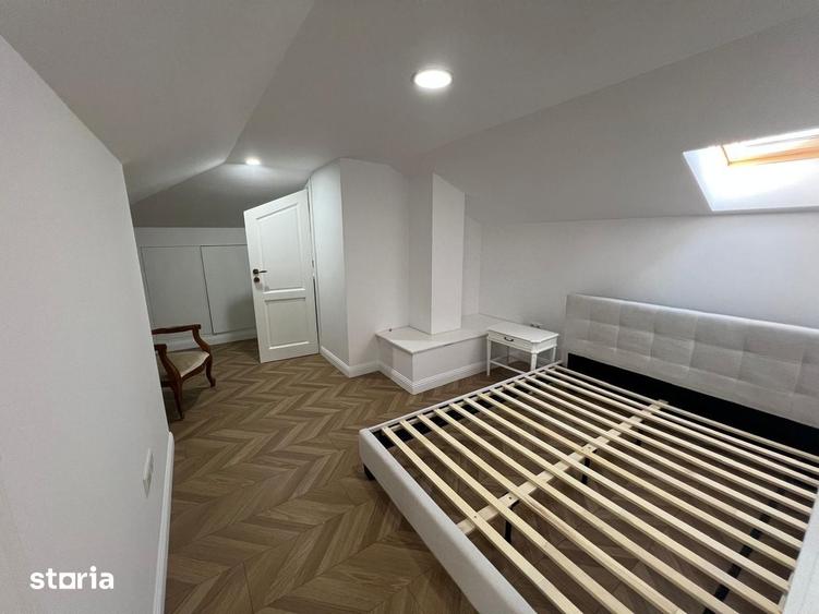 Casă cu 6 camere cu Teren 1500 Mp în Central