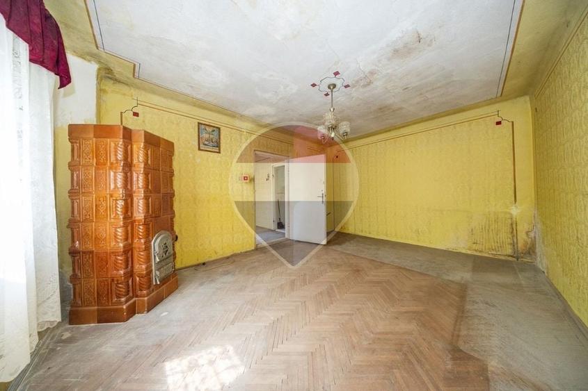 Casă cu 3 camere cu Teren 140 Mp în Bartolomeu