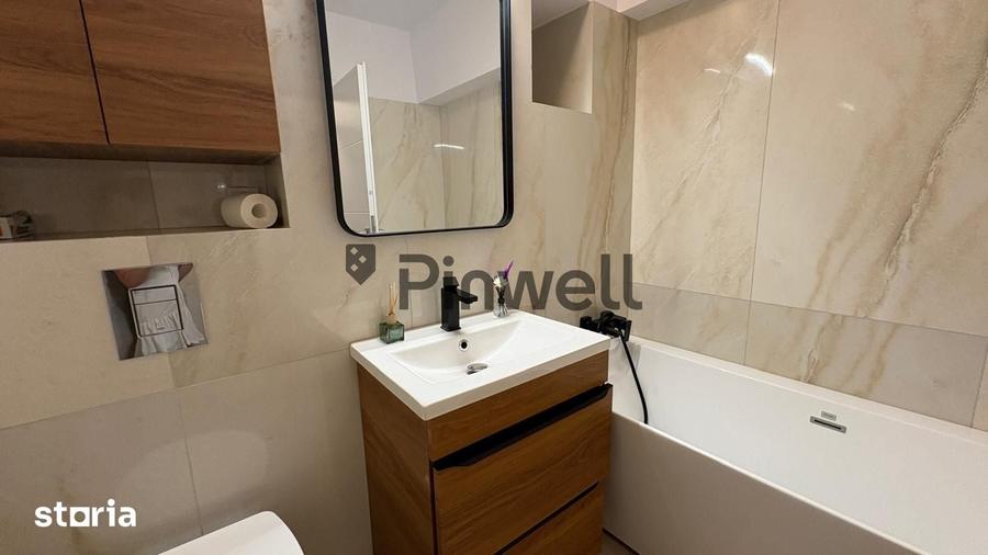 Apartament cu 5 camere decomandat în Obor