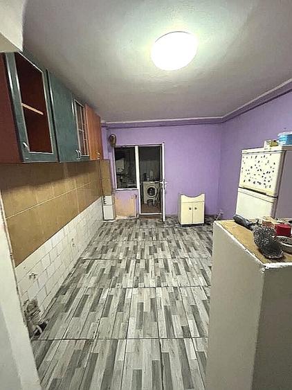 Apartament 4 camere +spațiu comercial - 5