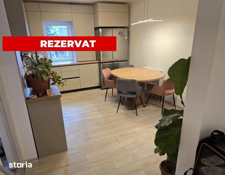 Apartament cu 3 camere decomandat în Zorilor
