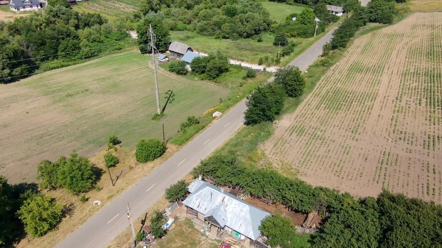Teren agricol intravilan de 5421 mp, în Negrești (Dobreni)