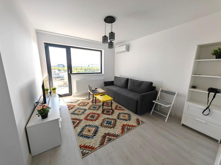 Apartament cu 2 camere semidecomandat în Theodor Pallady