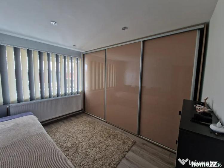 Apartament cu 2 camere decomandat în Hotvon
