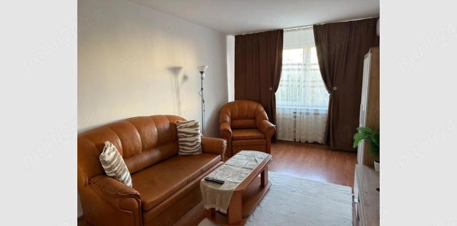 Apartament cu 3 camere decomandat în Berceni