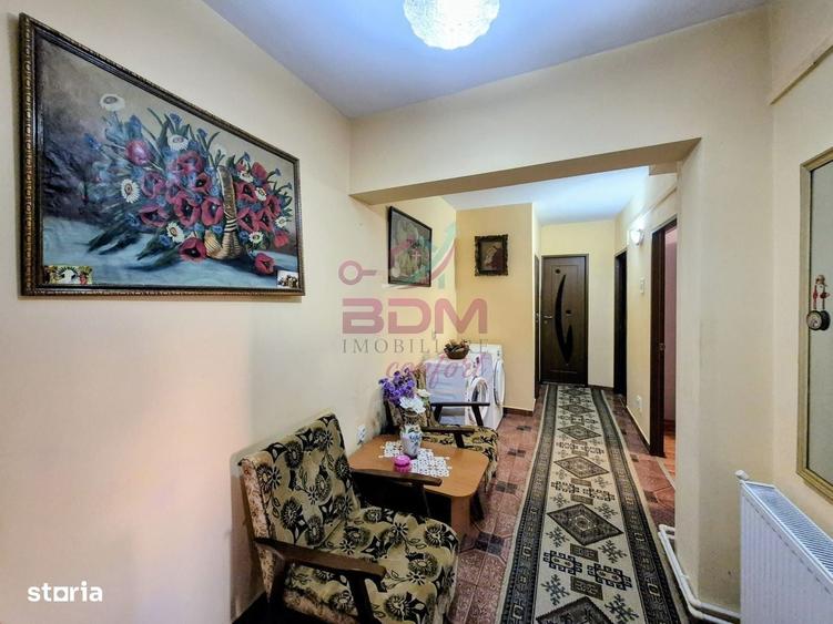 Apartament cu 3 camere decomandat în Central
