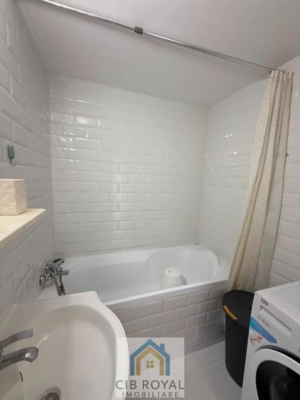 Apartament cu 2 camere decomandat în Parcul Circului