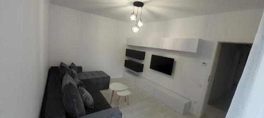 Apartament cu 2 camere decomandat în Vest