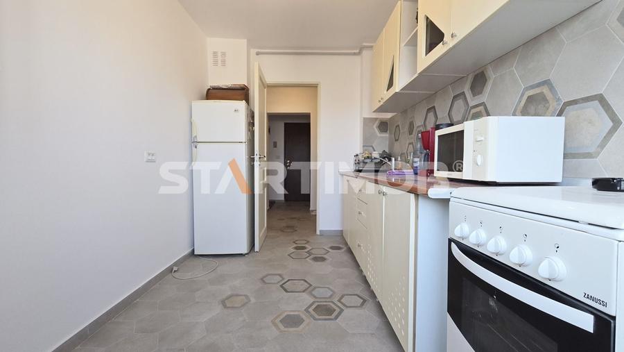 Apartament cu 2 camere decomandat în Județean