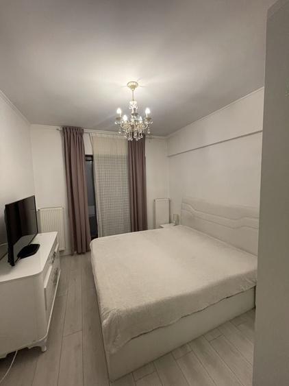 Apartament cu 3 camere decomandat în Lacul Morii