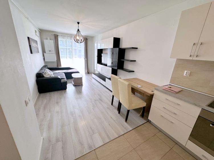 Apartament cu 2 camere semidecomandat, mobilat în Bună Ziua