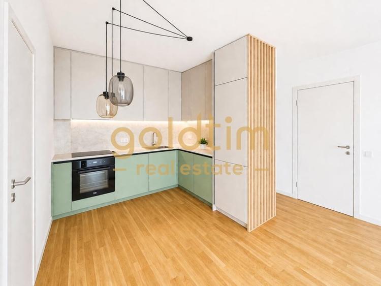 Apartament cu 3 camere decomandat, mobilat în Băneasa