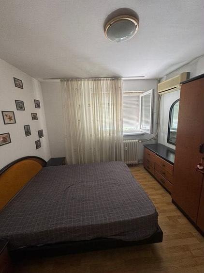 Apartament cu 2 camere decomandat în Drumul Taberei