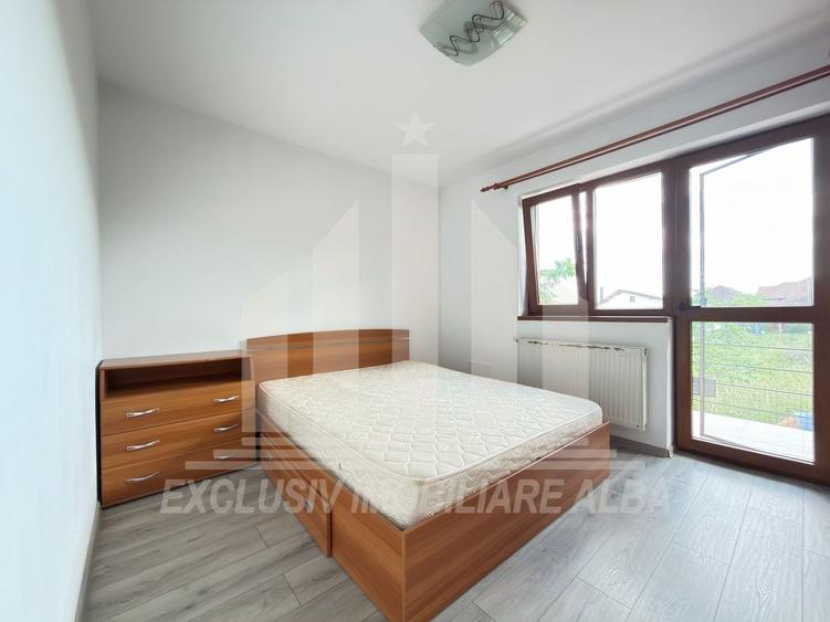 Apartament cu 3 camere decomandat în Cetate