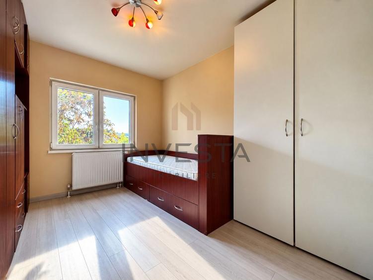 Apartament cu 4 camere semidecomandat, mobilat în Gheorgheni