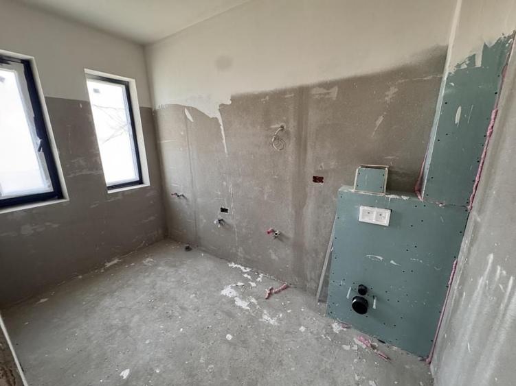 Apartament cu 2 camere decomandat în Moșnița Nouă