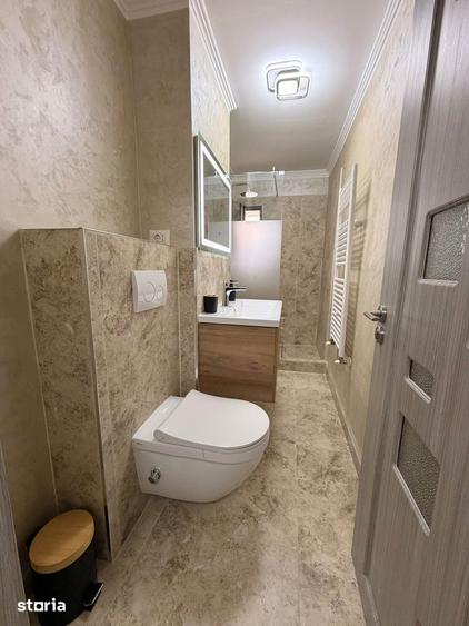 Apartament cu 2 camere decomandat în Exterior Vest