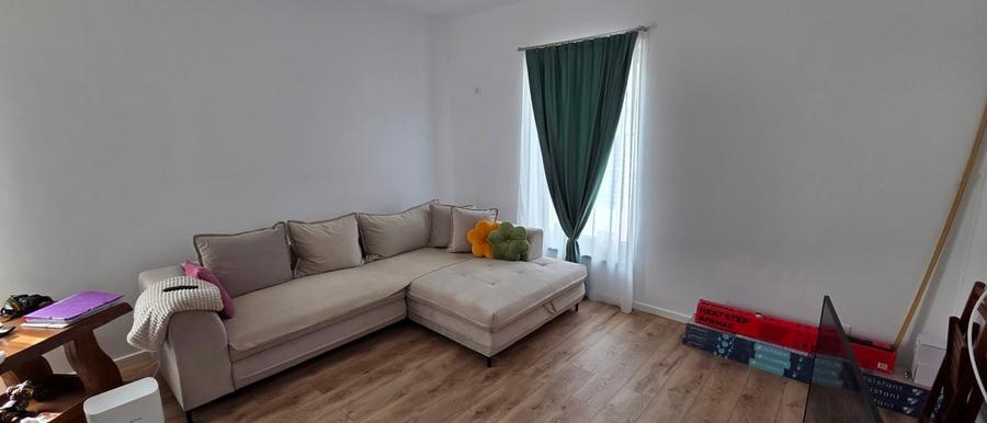 Casă individuală cu 5 camere cu Teren 386 Mp în Berceni