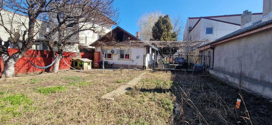 Spațiu comercial, de 140 mp, în Central