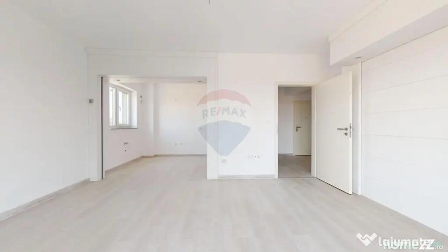 Apartament cu 2 camere decomandat în Avantgarden