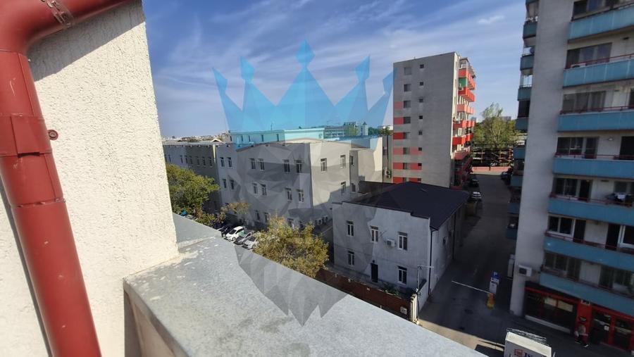 Apartament cu 2 camere decomandat, mobilat în Parcul Carol