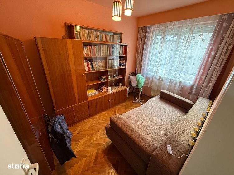 Apartament cu 3 camere decomandat în Ultracentral