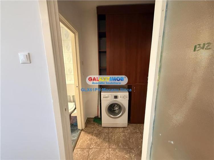 Apartament cu 3 camere decomandat, mobilat în Republicii