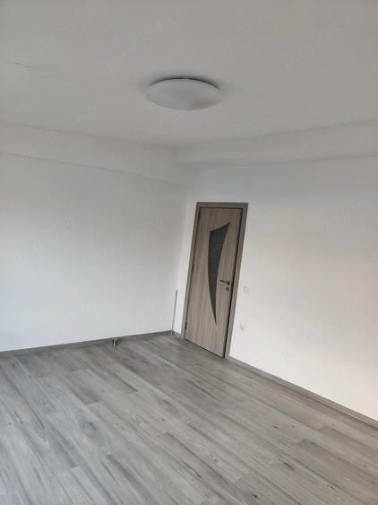 Garsonieră decomandată în Florești