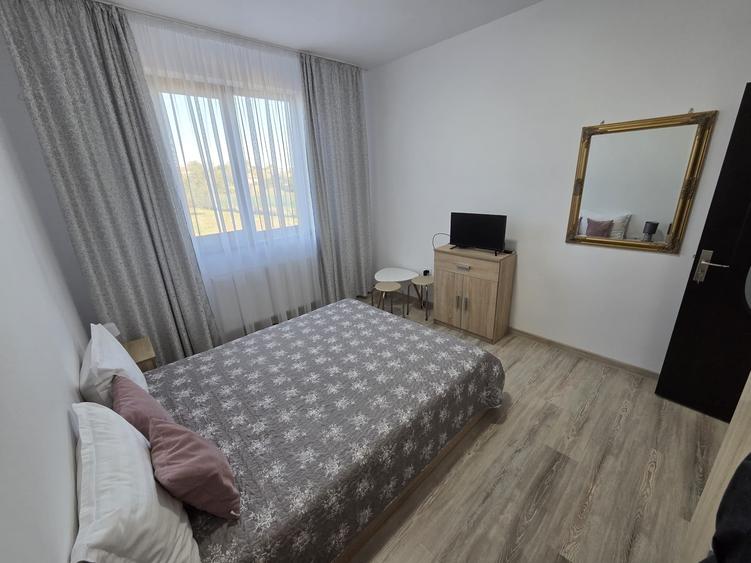 Casă cu 4 camere cu Teren 2000 Mp în Agighiol