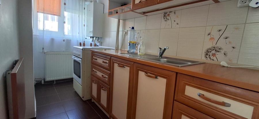 Garsonieră semidecomandată, mobilată în Craiter