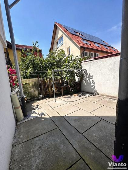 Apartament cu 4 camere decomandat, mobilat în Ștrand