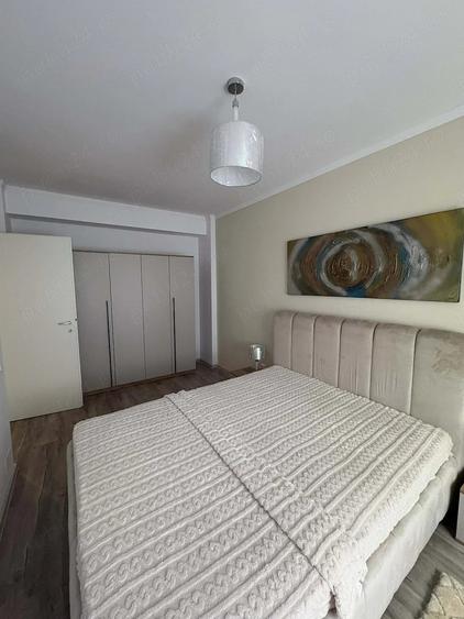 Apartament cu 2 camere decomandat în Florești