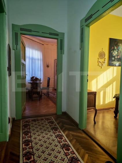 Apartament cu 3 camere decomandat, mobilat în Sinaia