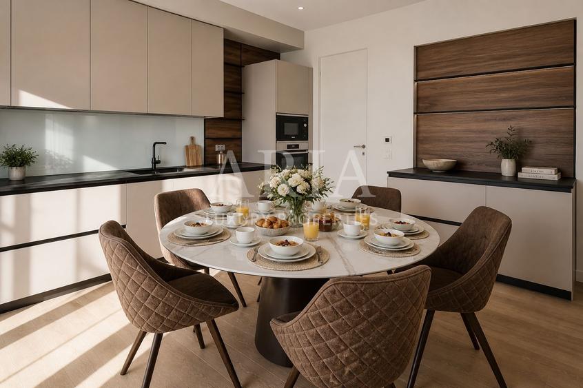Apartament cu 5 camere decomandat, mobilat în Arcul de Triumf
