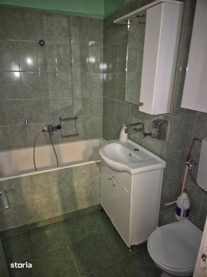 De inchiriat :Apartment 3 camere cu balcon, 125mp - 4