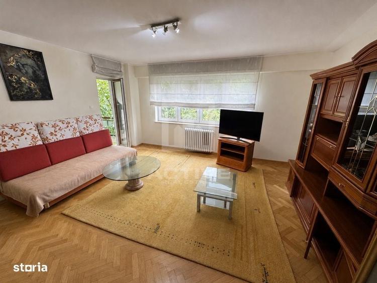 Apartament cu 3 camere în Central