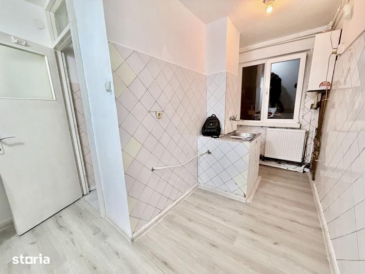 Apartament cu 2 camere nedecomandat în Dâmbu Pietros