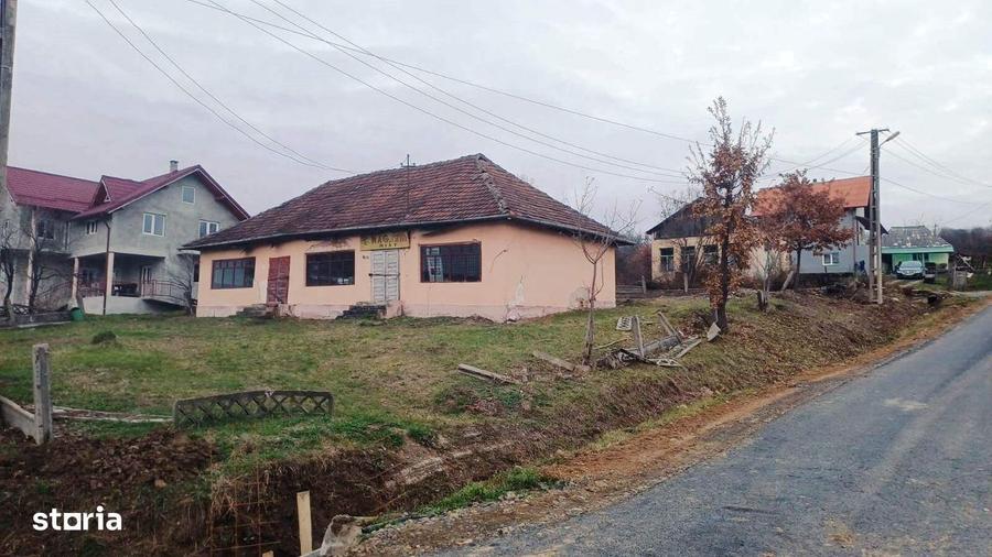 Spațiu comercial, de 142 mp, în Asuaju de Jos