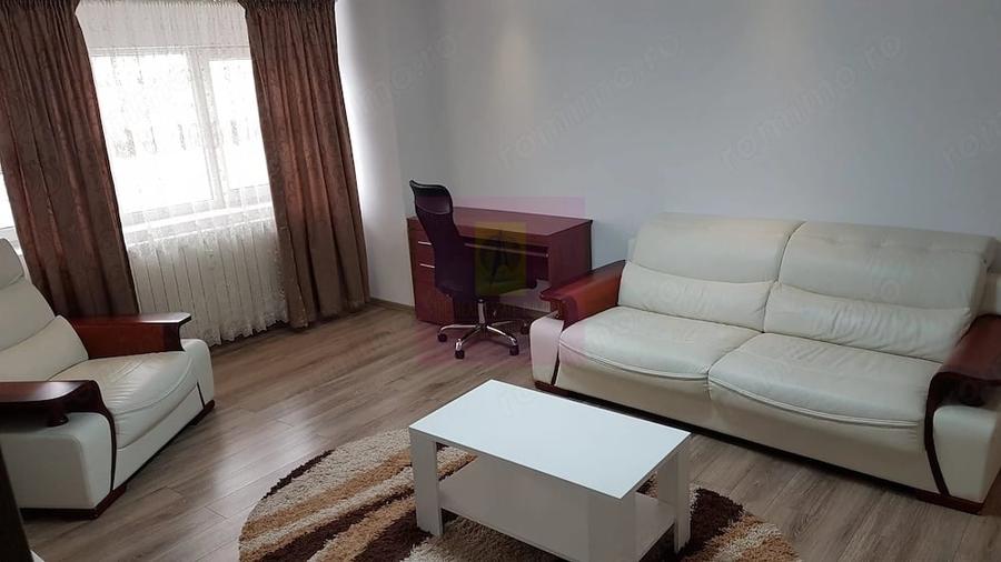 Apartament cu 2 camere decomandat în Decebal