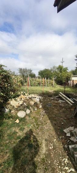 Casă cu 5 camere cu Teren 4316 Mp în Câlnic