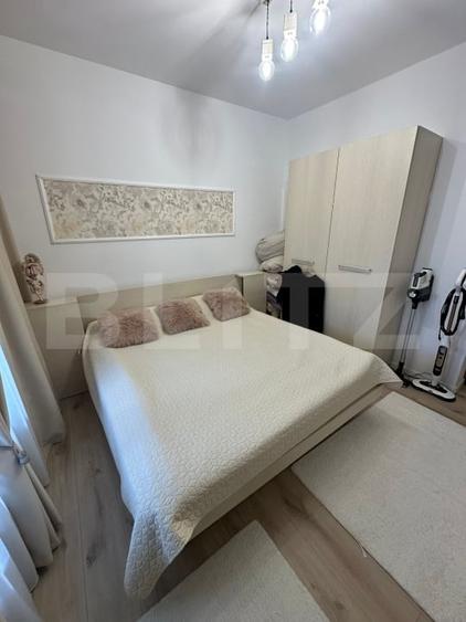 Apartament cu 4 camere decomandat, mobilat în Plopilor