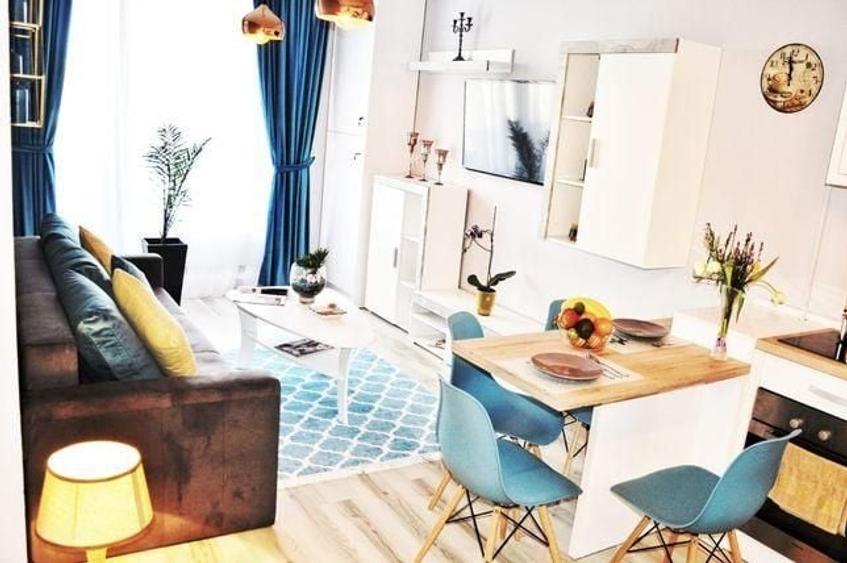 Apartament cu 2 camere decomandat în Mamaia