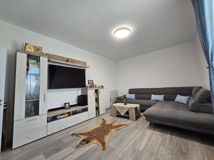 Apartament cu 2 camere decomandat în Mihail Kogălniceanu