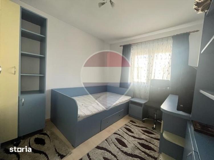 Casă cu 4 camere cu Teren 350 Mp în Țiglari